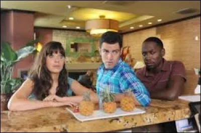 Qui déménage dans l'appartement d'en face pour un certain temps ?