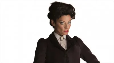 Dans l'épisode 1, comment Missy fait-elle pour survivre quand un Dalek lui tire dessus ?