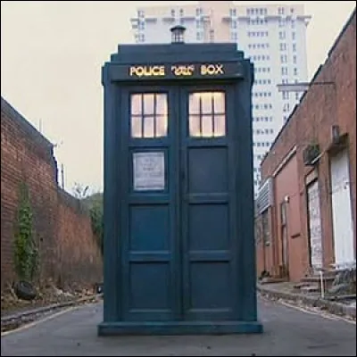 Dans le dernier épisode, le tardis de Clara reste bloqué en...