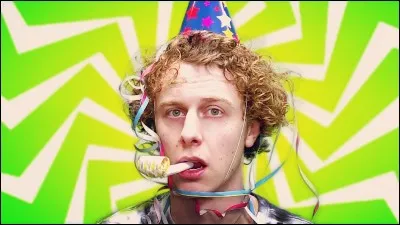 Quel autre garçon a totalement perdu pied pendant cette soirée ?