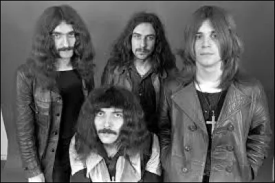 ''Heaven and Hell'' est un titre de Black Sabbath, un des groupes fondateurs du...