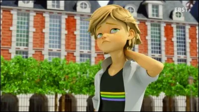 Comment Chat Noir s'appelle-t-il en vrai ?