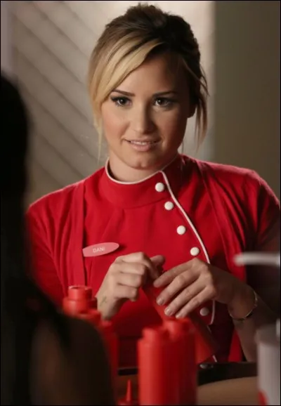 Dans quelle série musicale a-t-elle joué ?