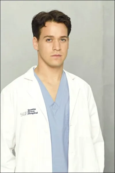 George O'Malley est interprété par :