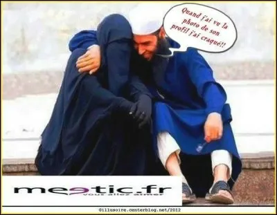 Quel chanteur s'est converti à l'islam en 1978 ?