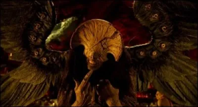 De quel film provient ce splendide monstre, sorti de l'imagination de Guillermo del Toro, et ennemi juré d'un célèbre héros ?