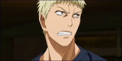 Lorsque Kōsuke Wakamatsu devient capitaine de Tôô, que fait-il pour que Daiki Aomine assiste aux entrainements ?