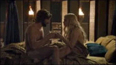 Que décide de faire Daenerys à propos des maîtres esclavagistes ?
