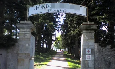 Comment se nomme le pensionnat ?