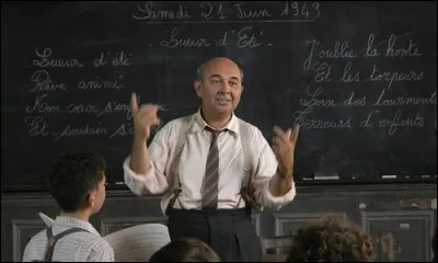 Les deux anciens camarades nous racontent l'histoire de leur année de pensionnat. En quelle année leur histoire se passait-elle ?