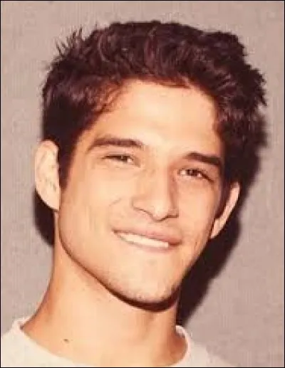 Dans la saison 2, Scott est un...