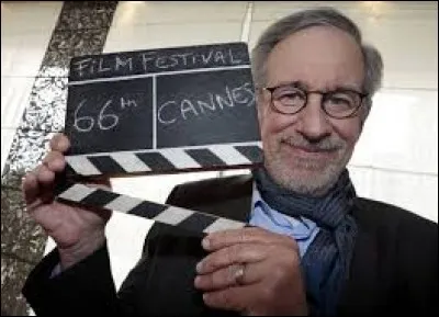 "Aliens le retour", "Abyss", "Terminator", "True Lies" et "Titanic" sont des films de Steven Spielberg.