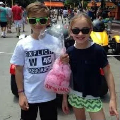 Quel est le nom de sa petite sur ?