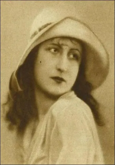 Qui est la 4e Miss France &eacute;lue en 1928 ?