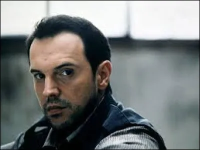 Qui a chant&eacute; "Sur la route" en 1994 ?