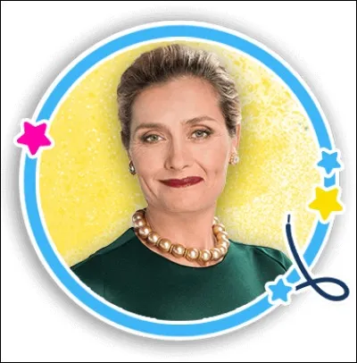 Chez qui habitent Luna et ses parents ?