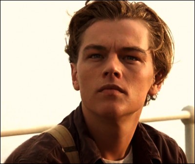 Comment Jack gagne-t-il sa place à bord du Titanic ?