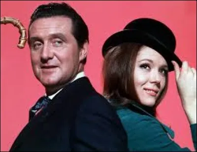 "Chapeau melon et bottes de cuir" est une série franco-britannique.