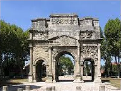 Orange est une commune française de Vendée.