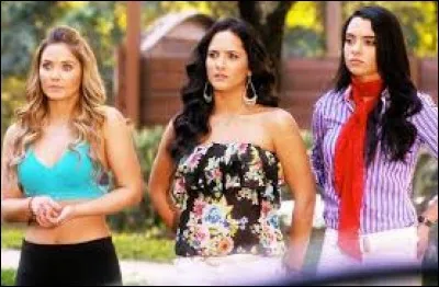 Qui est la mère des 3 surs Del Junco ?