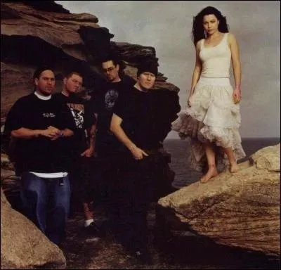 Est ce que tu crois tre fan d'Evanescence ? Si oui, prouve le ! Comment s'appelle les membres actuels du groupe ?