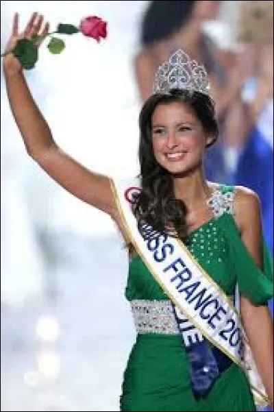 Comment Miss France 2010 s'appelle-t-elle ?
