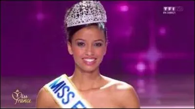 Comment Miss France 2014 s'appelle-t-elle ?