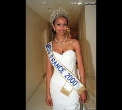 Comment Miss France 2000 s'appelle-t-elle ?