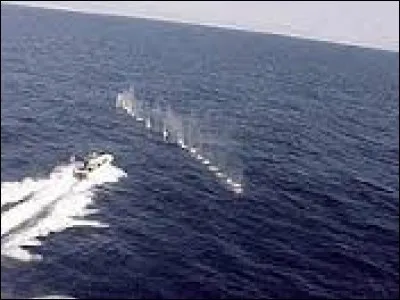 Laquelle de ces propositions désigne aussi un coup de semonce ?