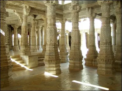 Si je vous dis : « Il attend l'illumination », vous répondez :