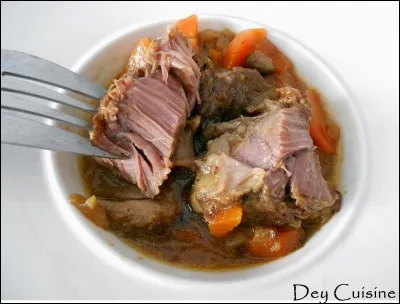 Si je vous dis : « Place d'un favori de Louis-Philippe », vous répondez :