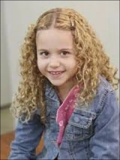 De quel instrument cette dernière joue-t-elle ?