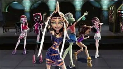 Dans quelle épisode/film Cléo de Nile et ses meilleures goules sont-elles monstrueusement bien habillées comme ça ?