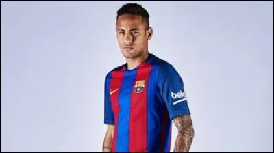 Quel est le nom complet du joueur Neymar ?
