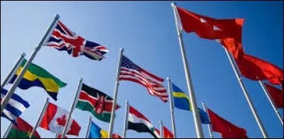 Trouver le pays n'ayant pas de vert sur son drapeau national :