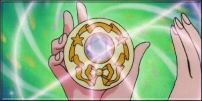 En quoi la Crystal Star est-elle une amélioration par rapport à la précédente broche ?