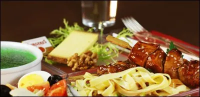 Outre la française, quelle cuisine a beaucoup d'influence en Polynésie ?