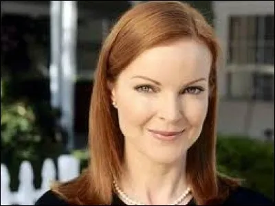 Quel garçonnet élève-t-elle dans la saison 4 ?