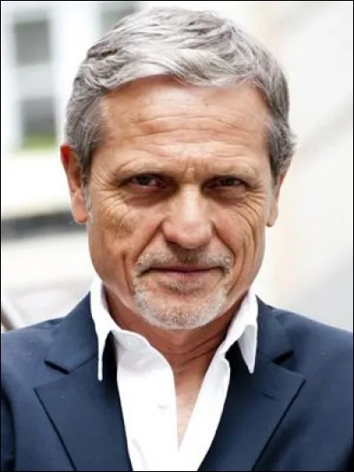 Dans quelle &eacute;mission de t&eacute;l&eacute;-r&eacute;alit&eacute; peut-on entendre La Voix ?