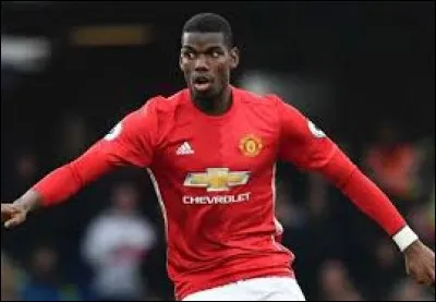 Le transfert de Paul Pogba vers Manchester United a battu tous les records. Quel est son prix ?