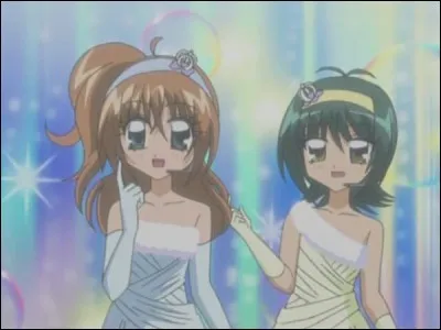 Avec qui Kilari chante-elle "Magnétique" et crée la marque "Croissant double" ?