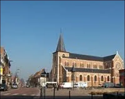 Ma tournée continue et elle me conduit dans le Nord-Pas-de-Calais, à Roncq, chez Damdam59. Je dois me rendre dans cette ville de l'arrondissement de Lille, située dans le département ...