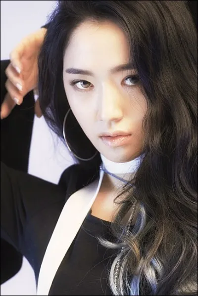 Quelle est la date d'anniversaire de Sojung ?