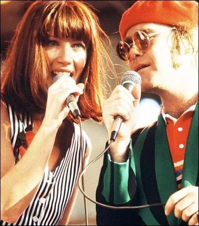 Avec quel chanteur Kiki Dee a-t-elle interprété « Don't Go Breaking My Heart » ?