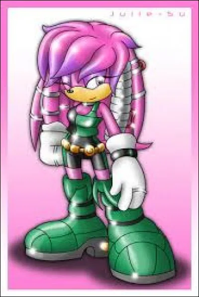 De qui Julie-Su est-elle la dulcinée ?