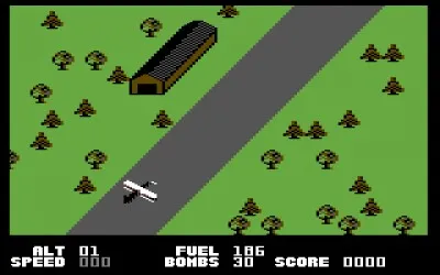 Dans ce jeu sorti en 1983, vous dirigez un avion de combat et détruisez les avions ennemis, et larguez des bombes sur des tanks, ponts et bâtiments.