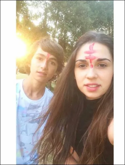 Comment s'appelle sa sur ?