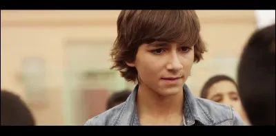 Comment s'appelle sa mère ?