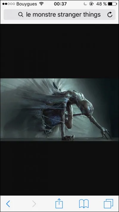 Joyce et Nancy disent que le monstre a une particularité, laquelle ?