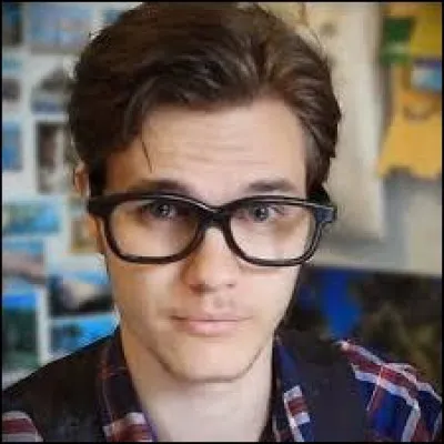 Qui est ce youtubeur ?